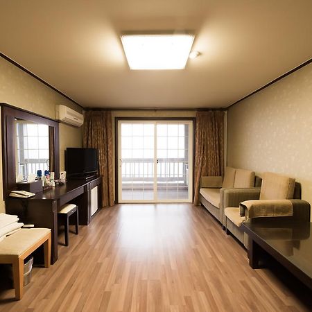 Daea Ulleung Resort Bagian luar foto