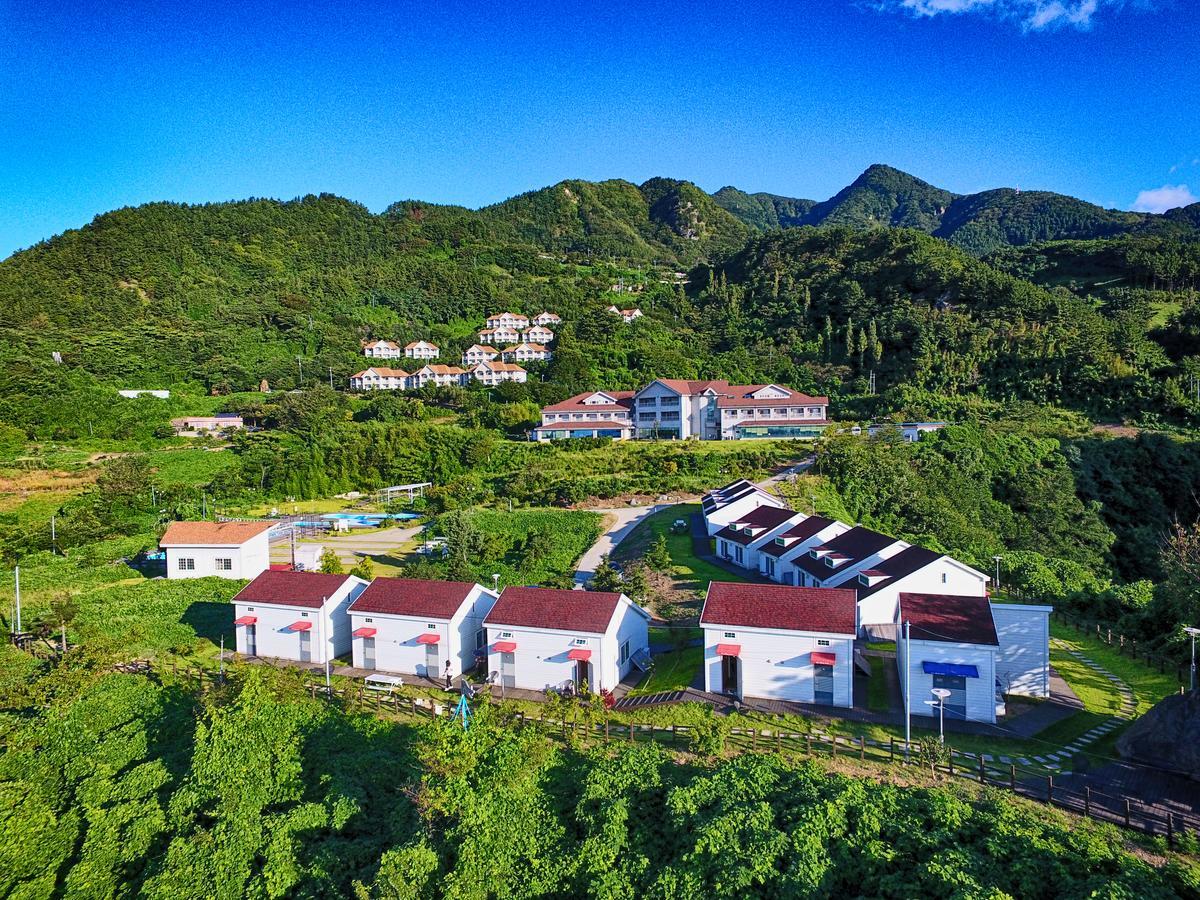 Daea Ulleung Resort Bagian luar foto