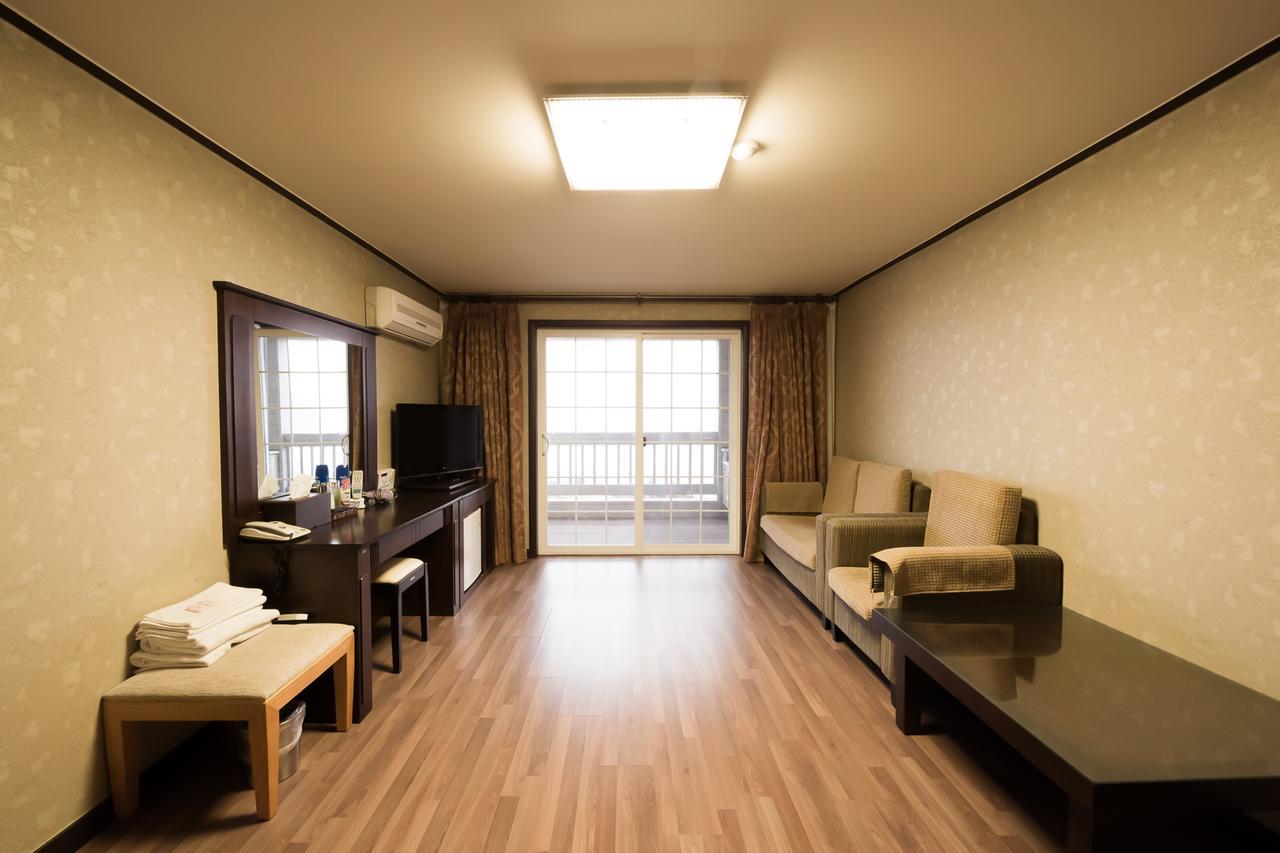 Daea Ulleung Resort Bagian luar foto